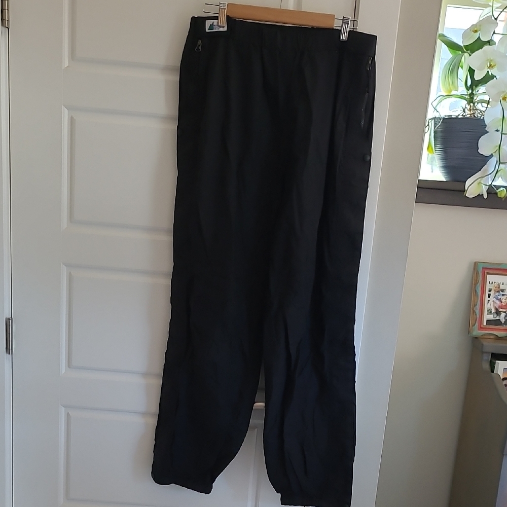 🟢MEC snowpants. Mens XL